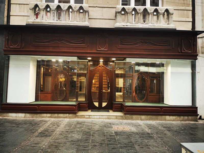 Galerija 30